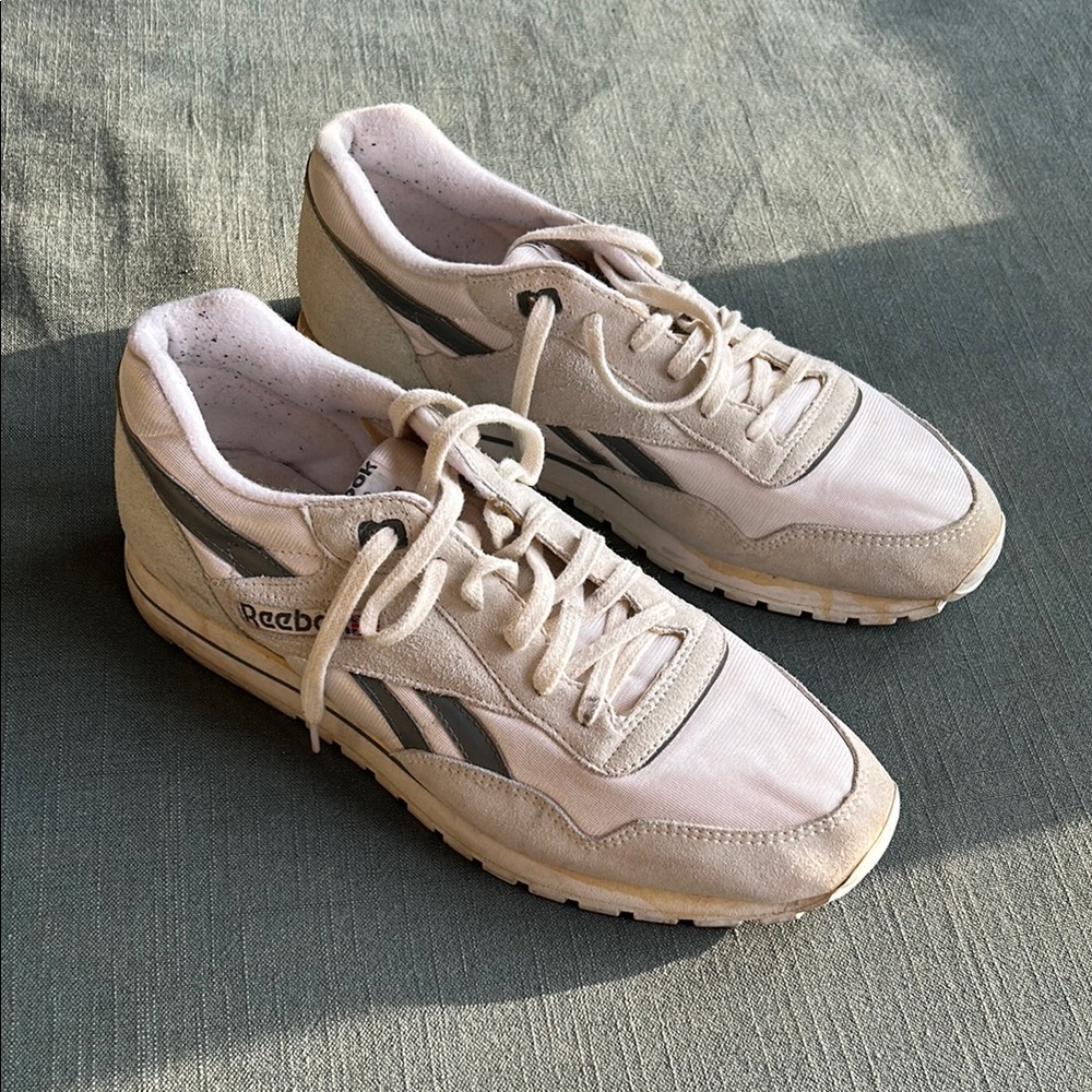 Reebok Classic Sneakers